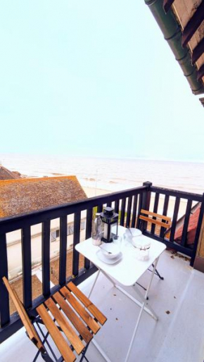L'Echandon, Superbe F2 vue mer accès plage immédiat